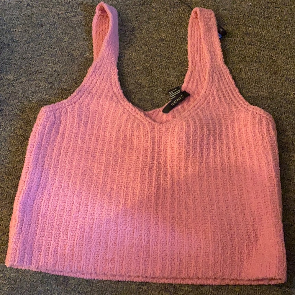 Forever 21 pink crop top